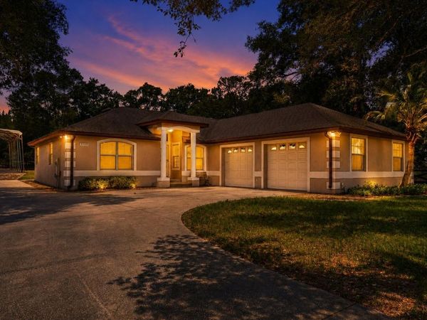 25335 MARDON CIRCLE , PAISLEY, FL 32767