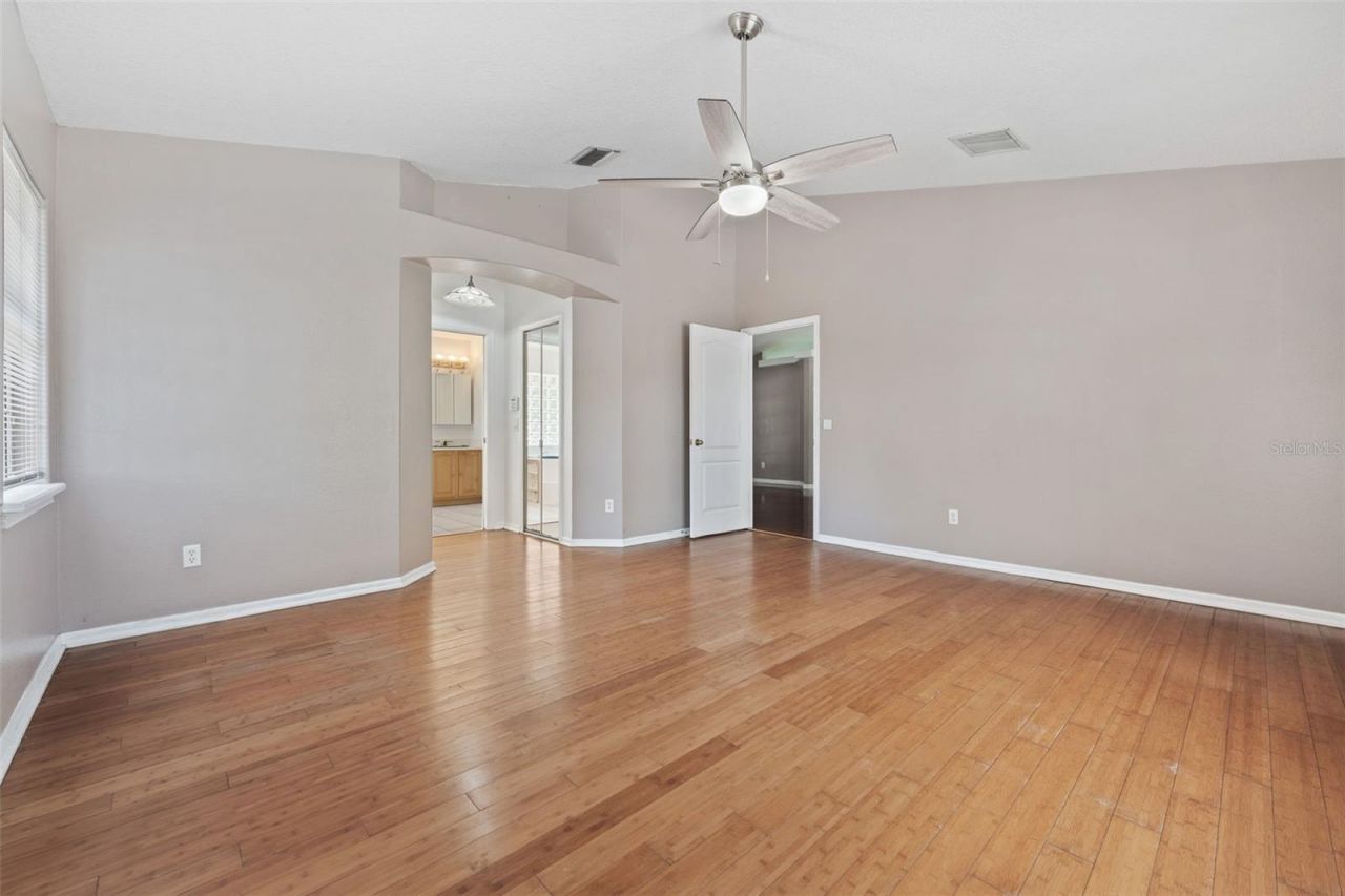 25335 Mardon Circle, Paisley, FL 32767 Photo