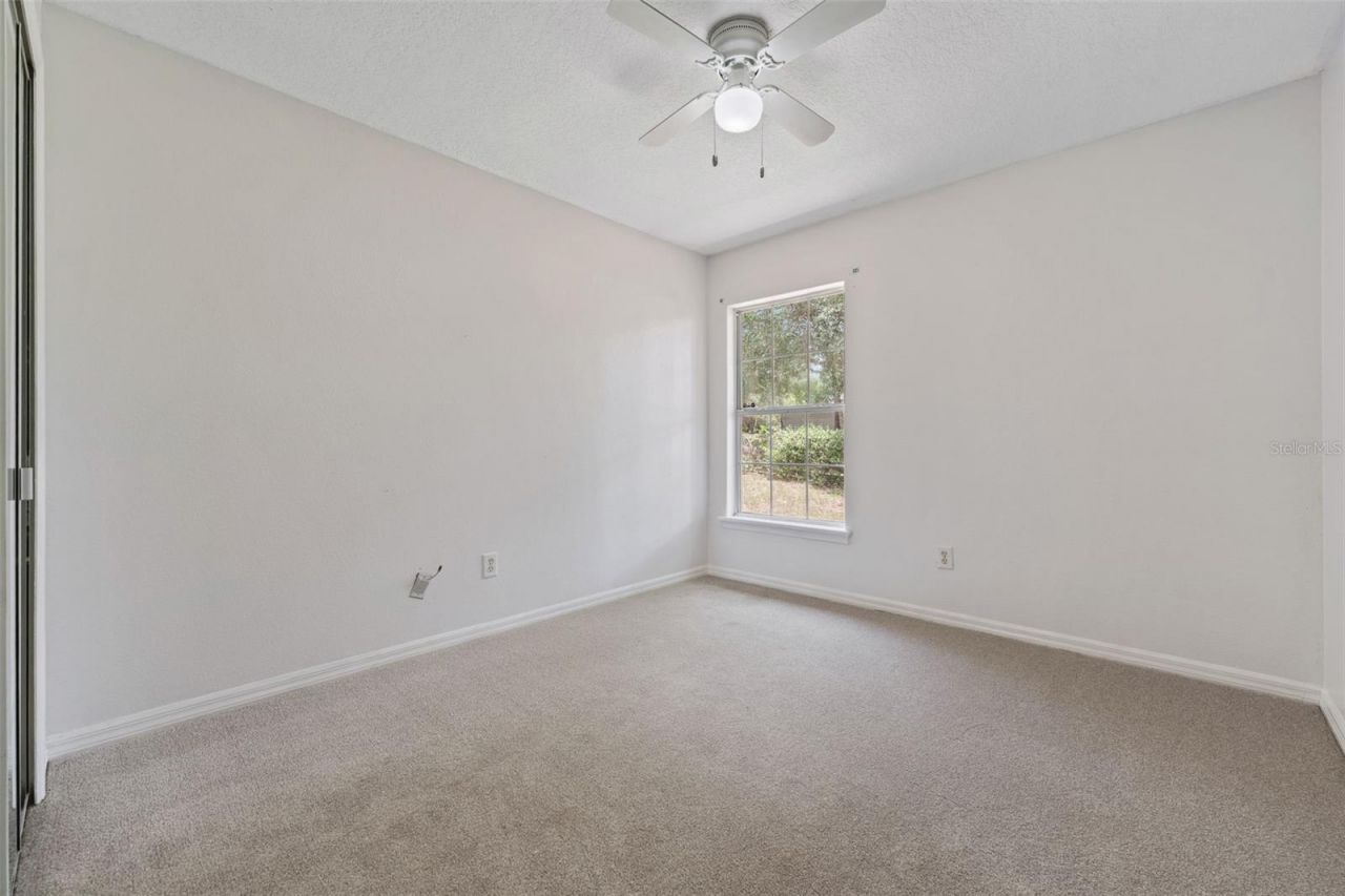 25335 Mardon Circle, Paisley, FL 32767 Photo