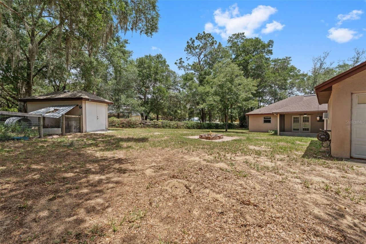 25335 Mardon Circle, Paisley, FL 32767 Photo