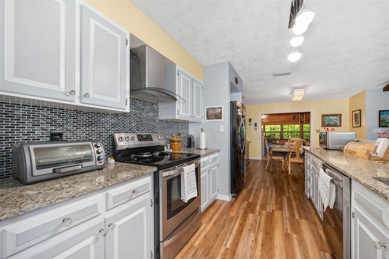 16422 NE 10th Street, Gainesville, FL 32609 Photo