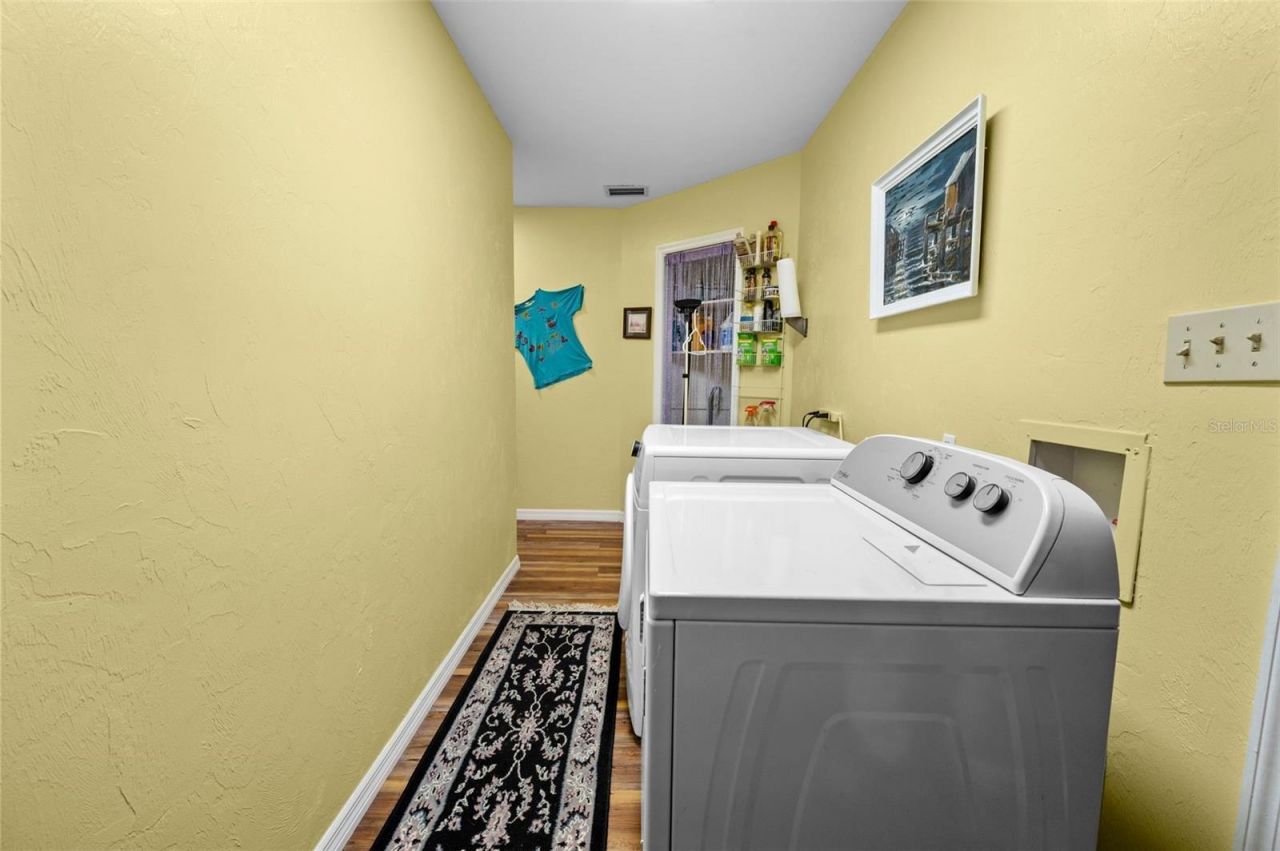 16422 NE 10th Street, Gainesville, FL 32609 Photo