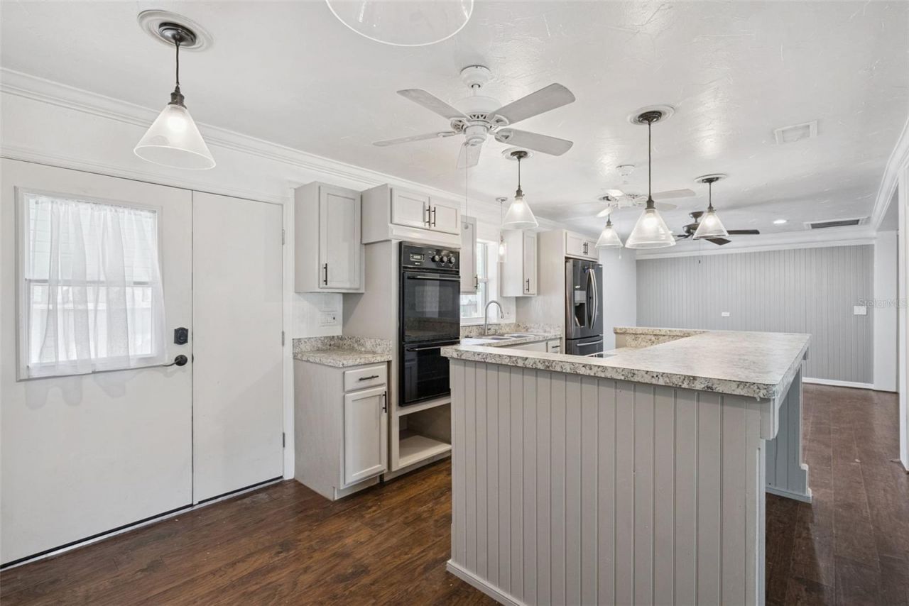 401 W 10th Street, Sanford, FL 32771 Photo