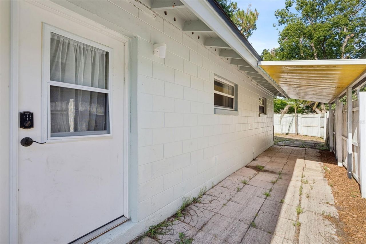 401 W 10th Street, Sanford, FL 32771 Photo