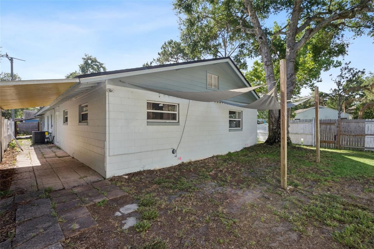 401 W 10th Street, Sanford, FL 32771 Photo