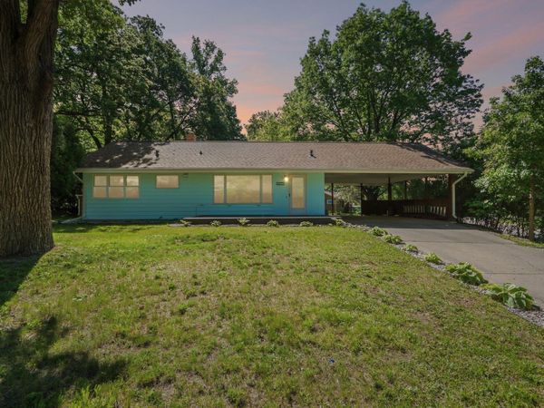 6633 E Wood Circle, Middleton, WI 53562
