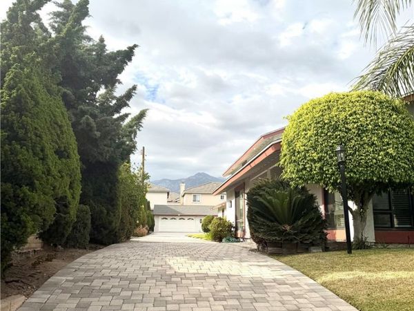 1025 Fairview Avenue, Unit 2, Arcadia, CA 91007