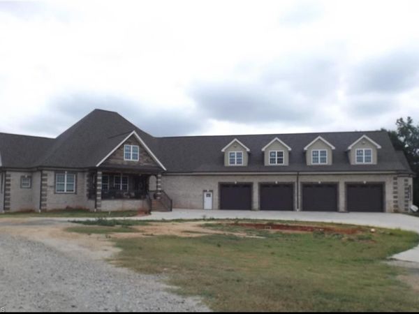 2745 Wiley Farm Road , Kernersville, NC 27284