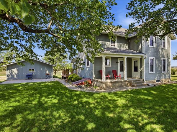 15403 140th Avenue, Monticello, IA 52310