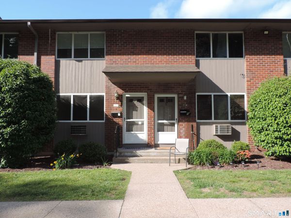 224 New Britain, Unit 8, Farmington, CT 06085