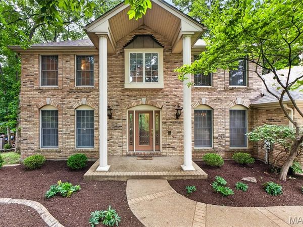 461 Thunderhead Canyon Drive , Wildwood, MO 63011