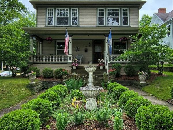 201 Washington Street , Marietta, OH 45750