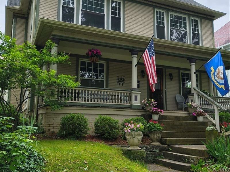 201 Washington Street , Marietta, OH 45750 Photo 2