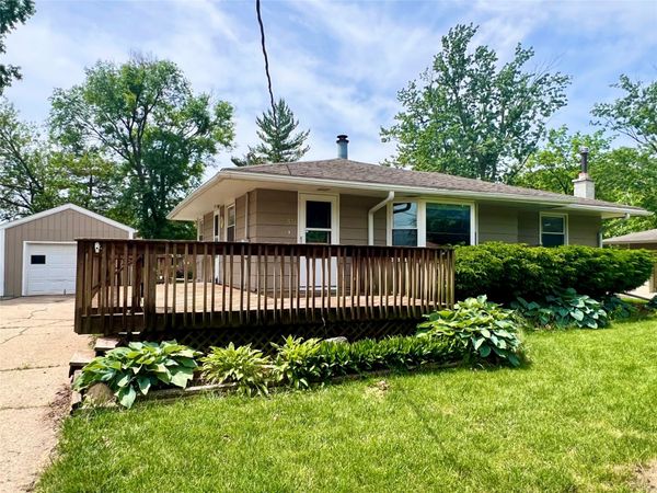 50 Bel Aire Drive, Waukee, IA 50263