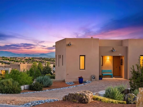 12 Via Secunda , Santa Fe, NM 87507