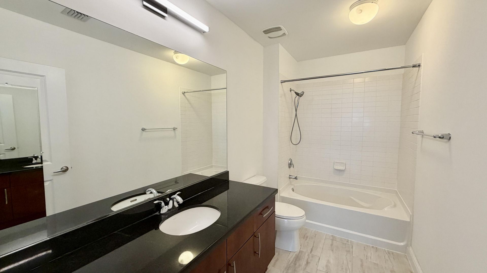 300 S Australian Avenue, Unit 919, West Palm Beach, FL 33401 Photo