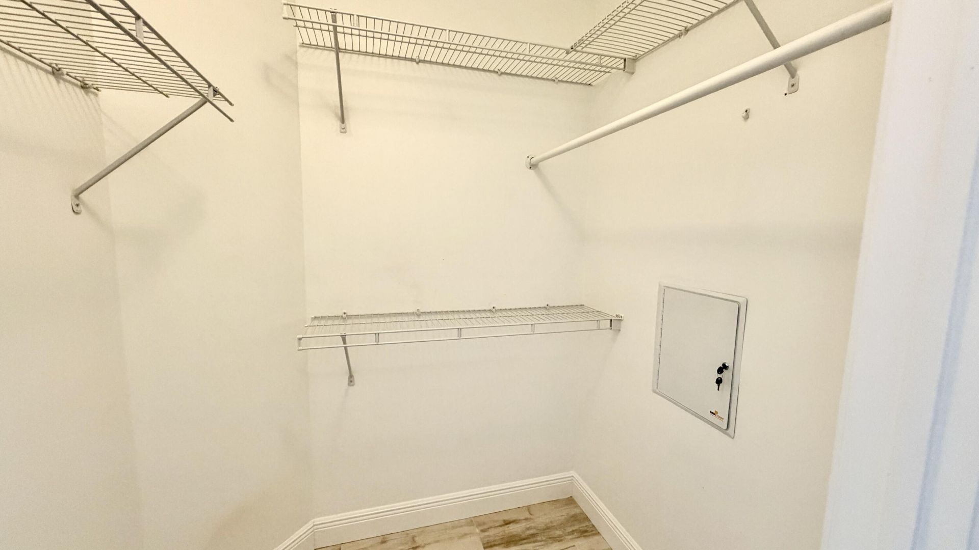 300 S Australian Avenue, Unit 919, West Palm Beach, FL 33401 Photo