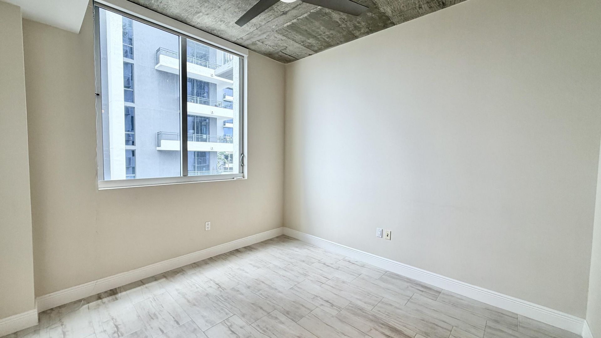 300 S Australian Avenue, Unit 919, West Palm Beach, FL 33401 Photo
