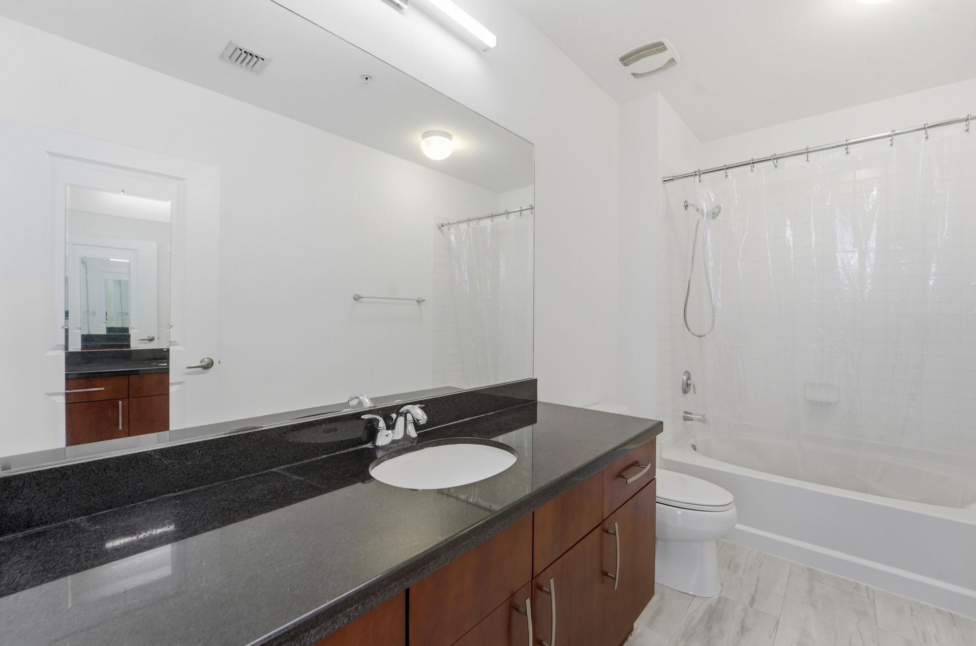 300 S Australian Avenue, Unit 919, West Palm Beach, FL 33401 Photo