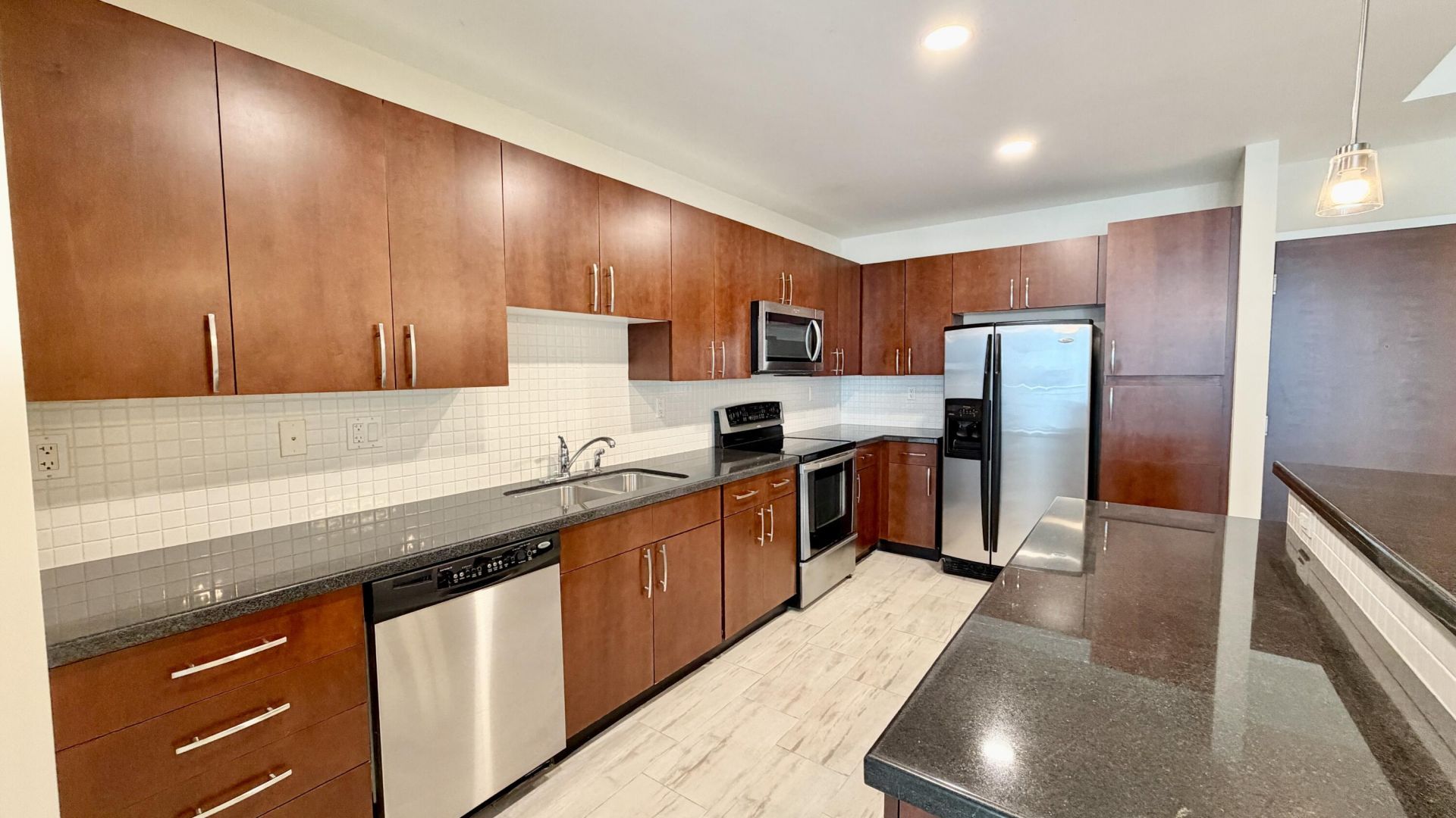 300 S Australian Avenue, Unit 919, West Palm Beach, FL 33401 Photo