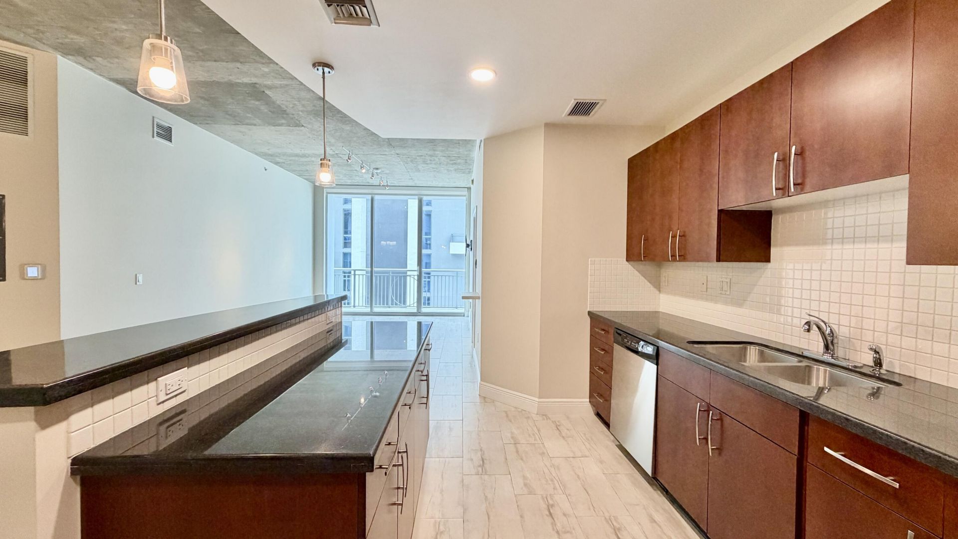 300 S Australian Avenue, Unit 919, West Palm Beach, FL 33401 Photo