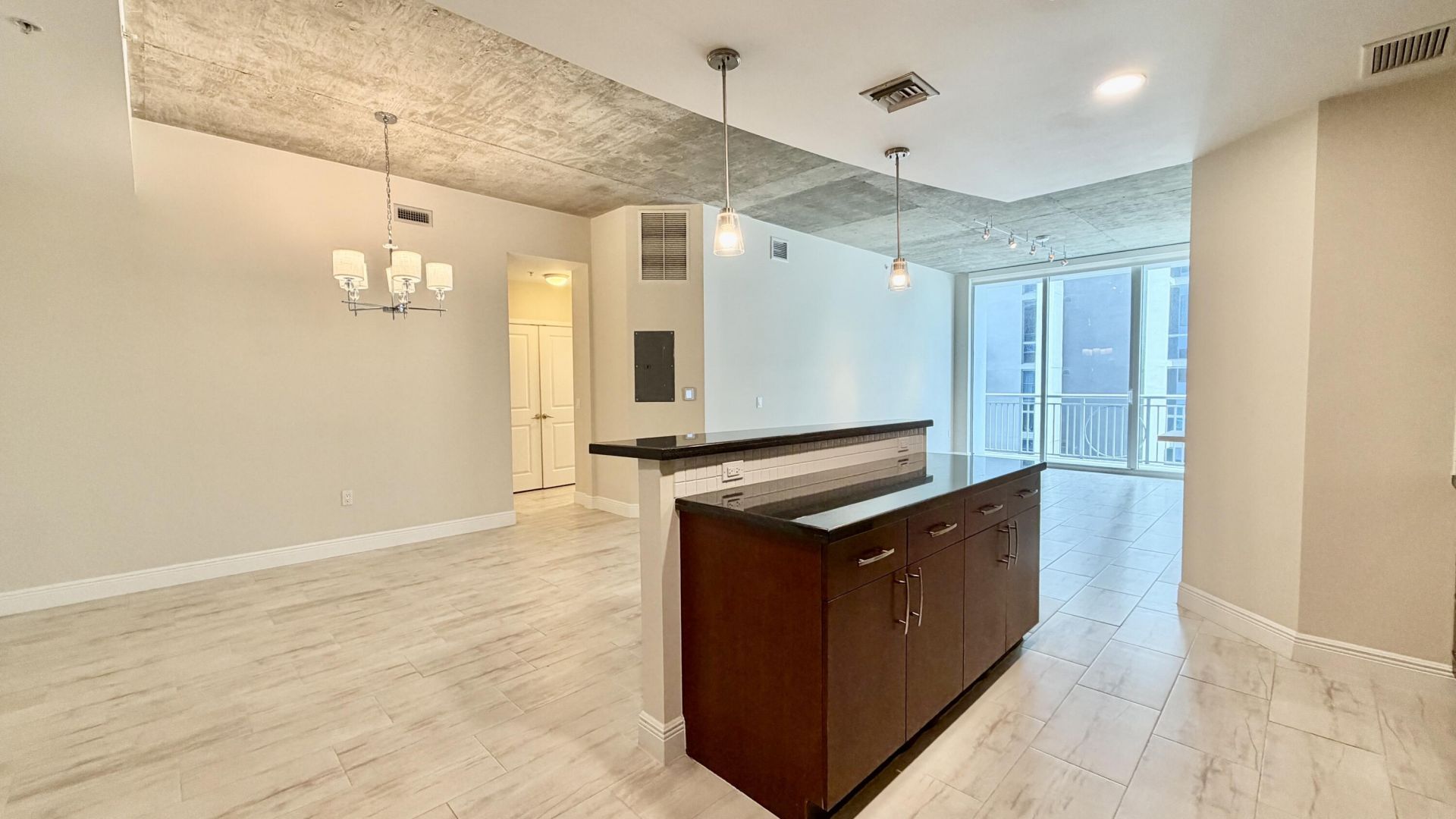 300 S Australian Avenue, Unit 919, West Palm Beach, FL 33401 Photo