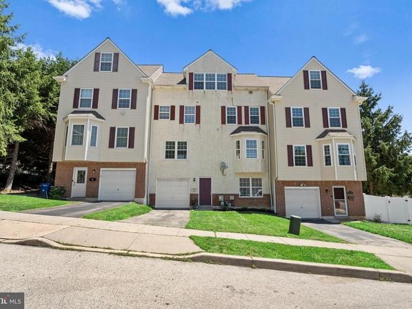 3 RIGHTER STREET, CONSHOHOCKEN, PA 19428