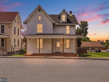 106 GETTYSBURG STREET, DILLSBURG, PA 17019