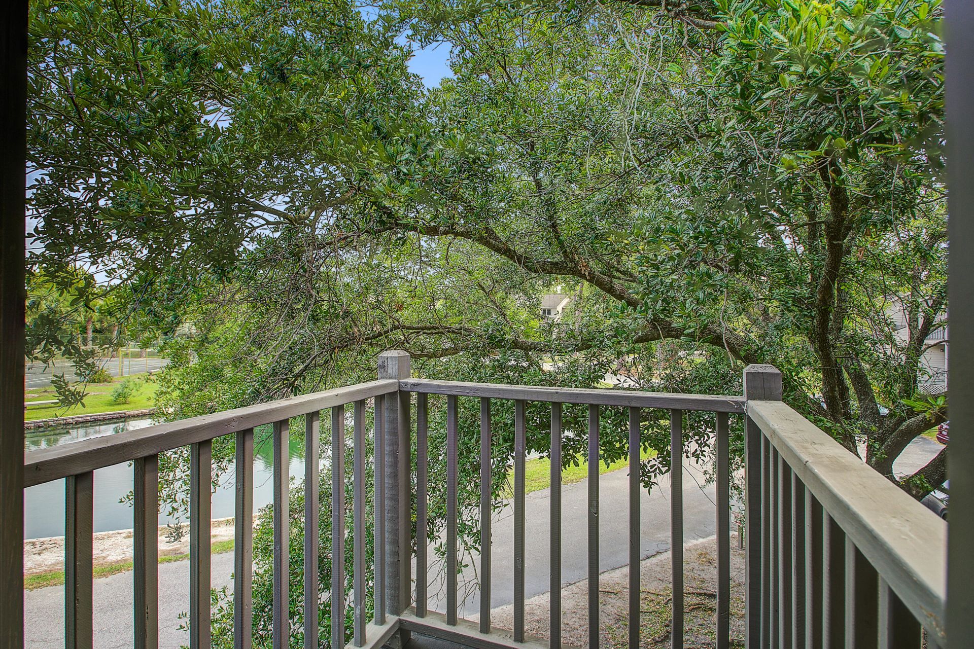 127 River Breeze Drive Photo 13