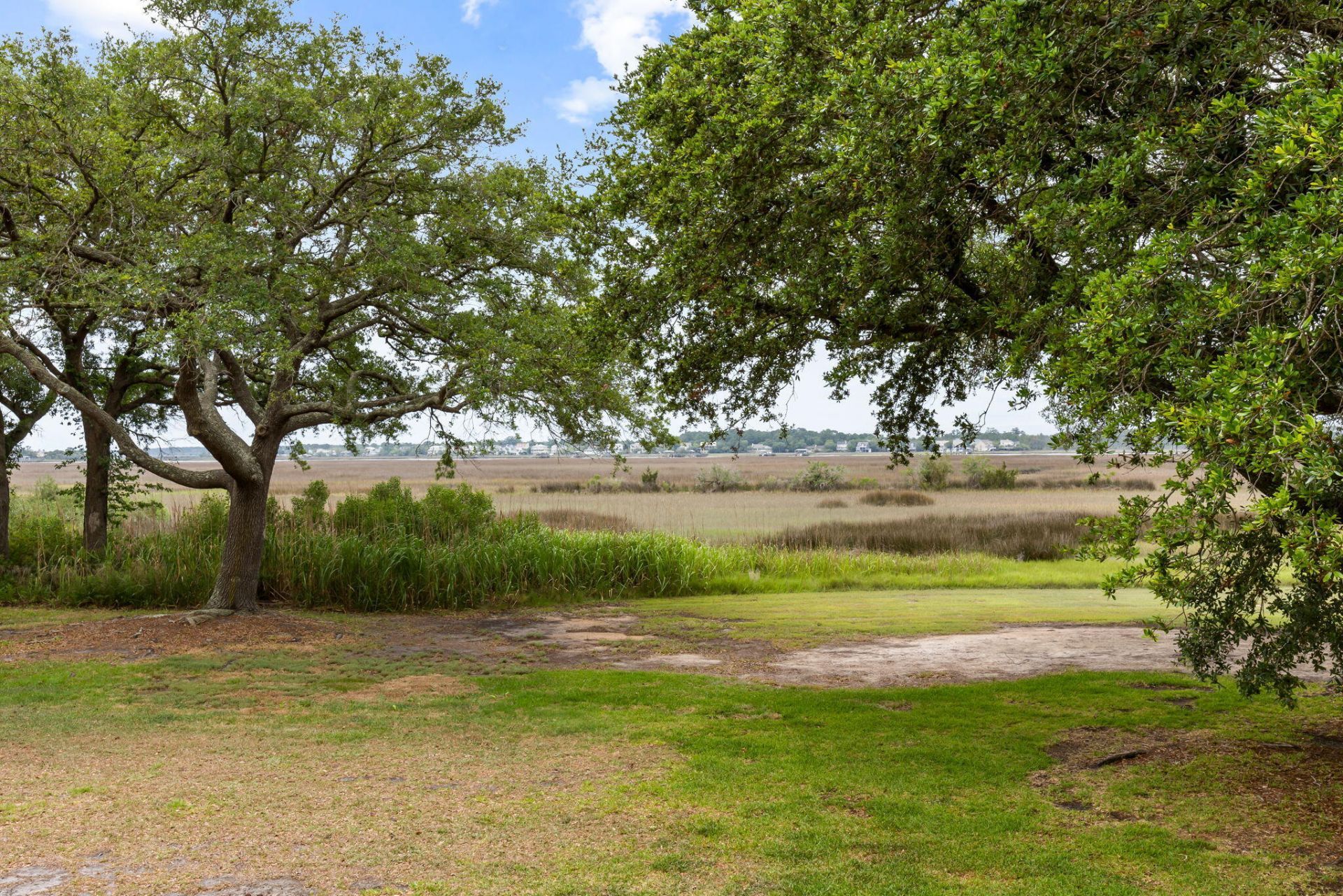 127 River Breeze Drive Photo 24