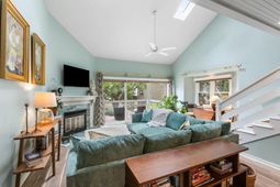 127 River Breeze Drive photo 4
