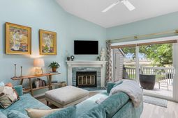 127 River Breeze Drive photo 4