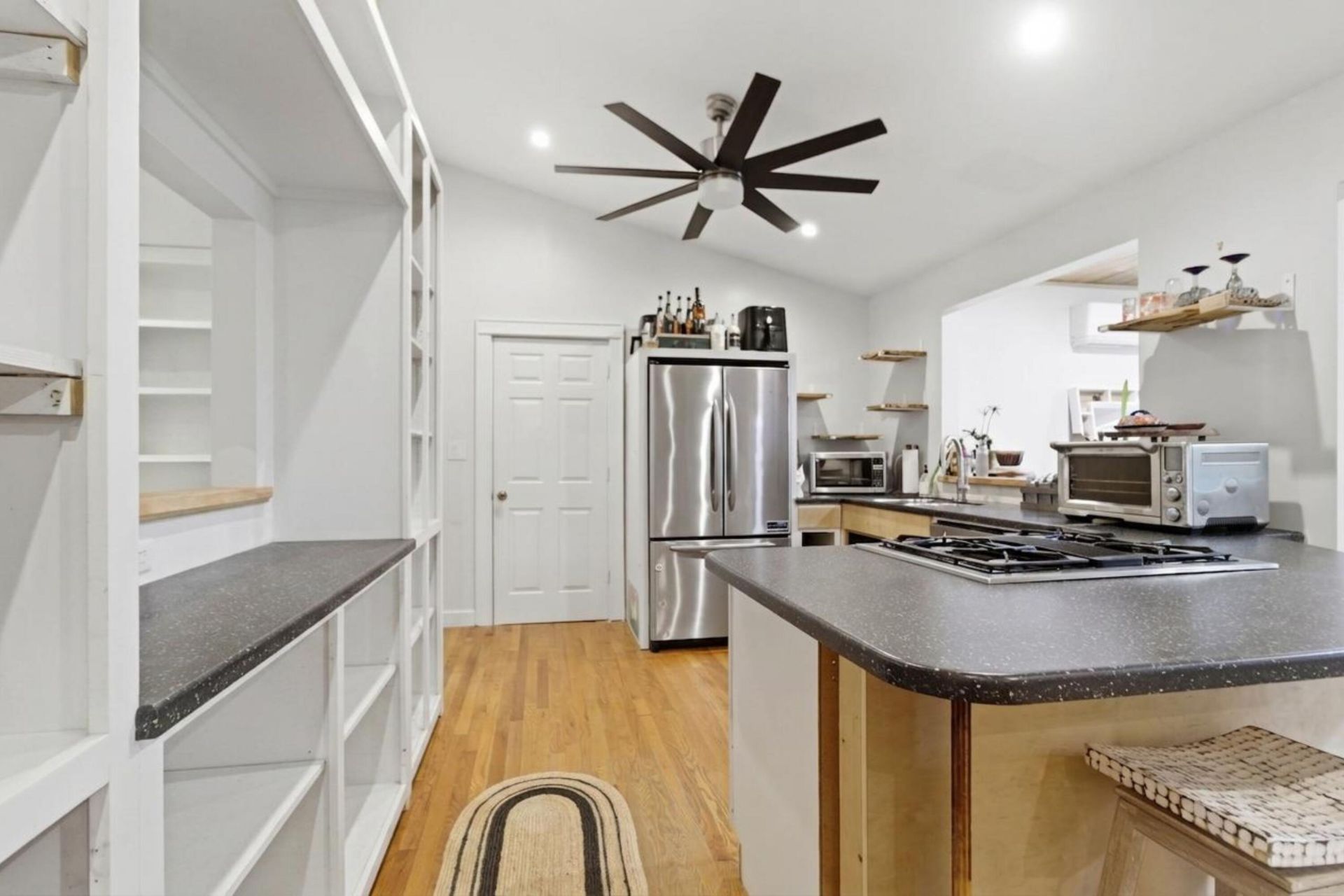 42 Mueller Drive Photo 7