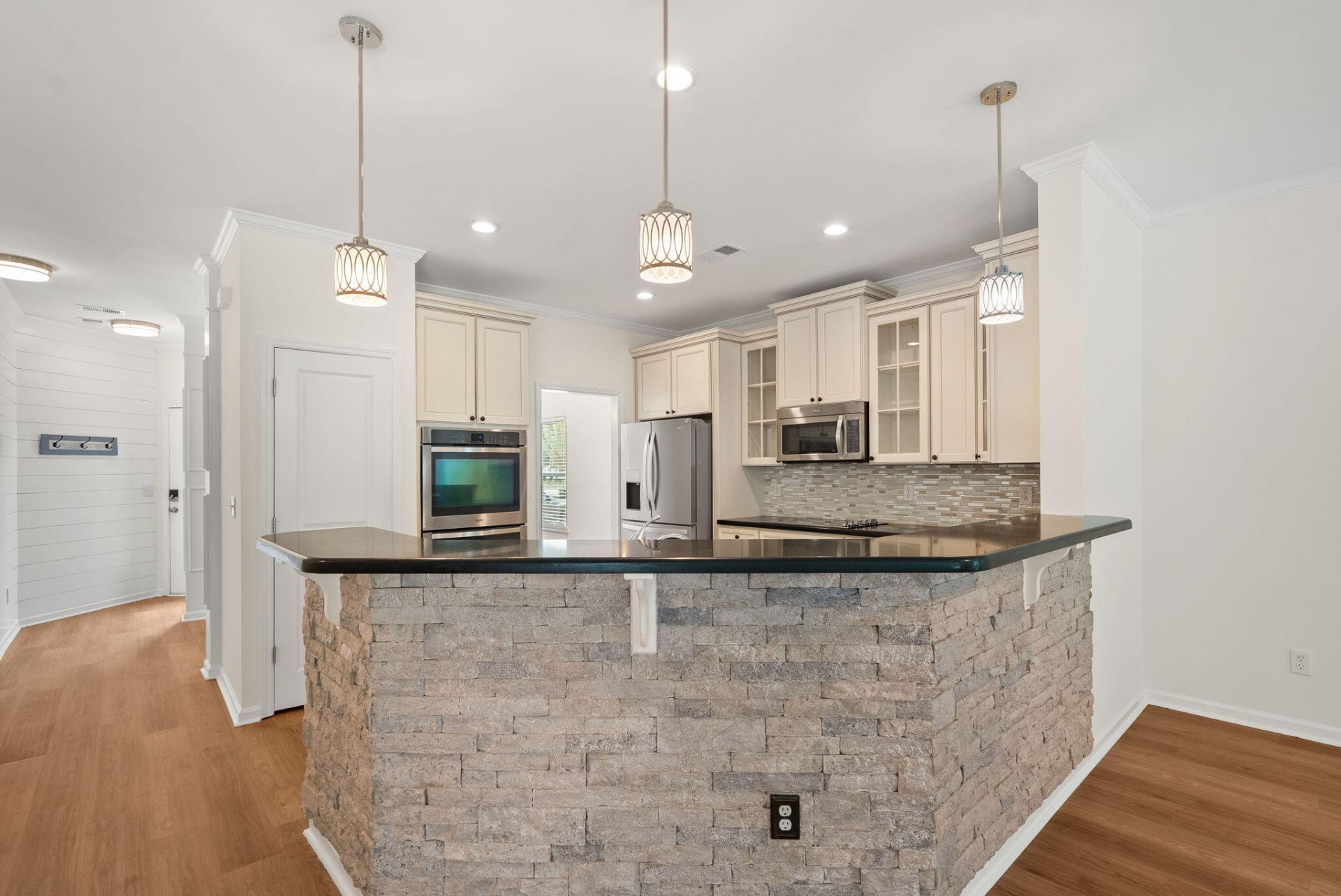 2816 Ortega Drive Photo 13