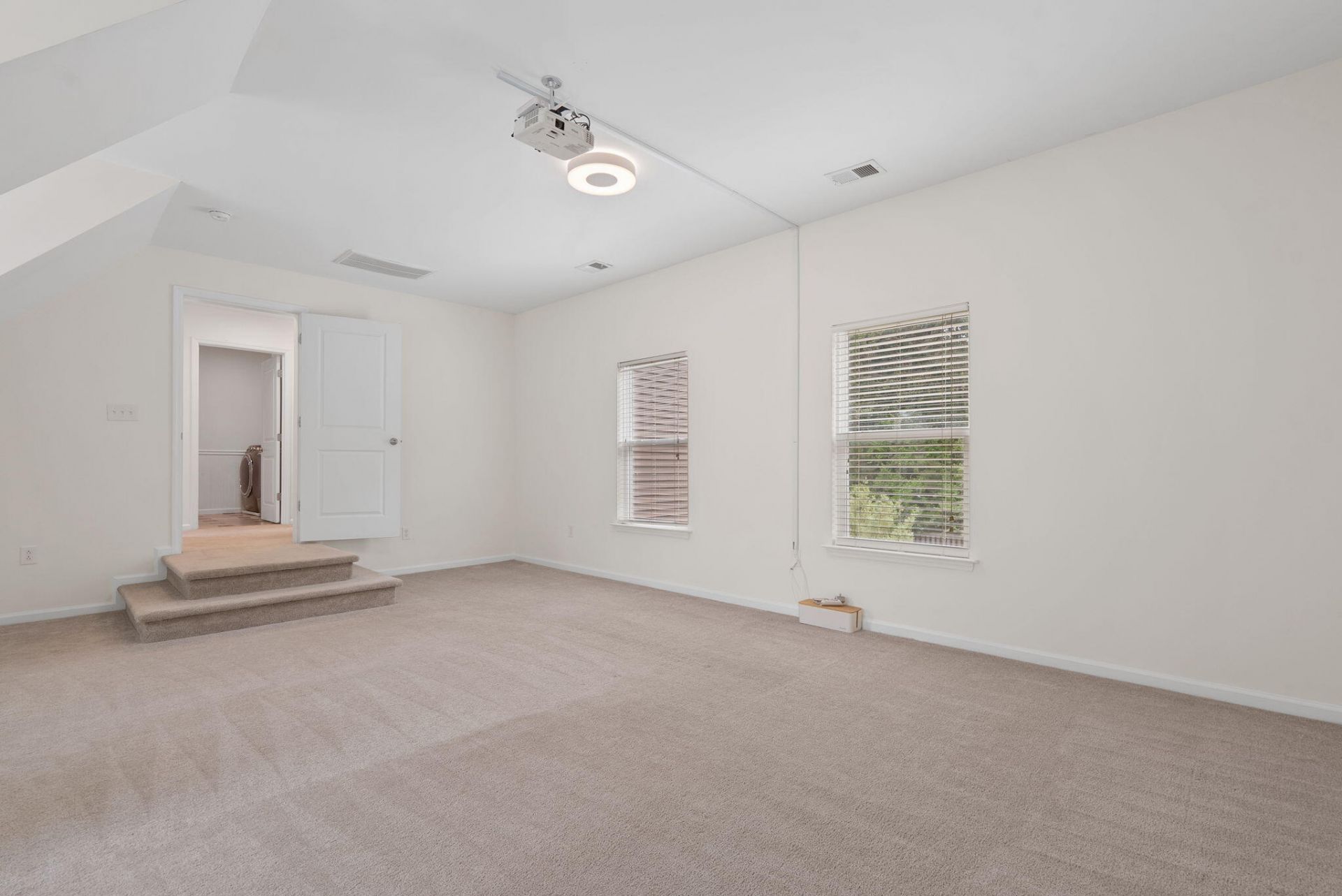 2816 Ortega Drive Photo 33