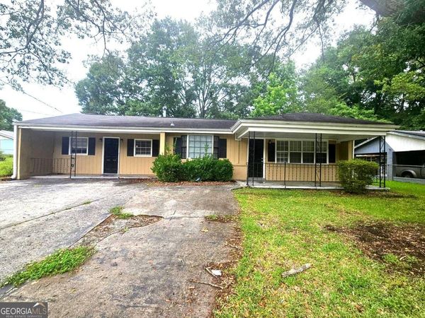 501 Ridgecrest Drive, Riverdale, GA 30274