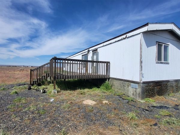 2750 NE RD 16 , Soap Lake, WA 98851