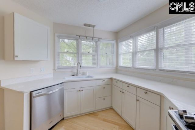 101 Oak Trace Court  Photo 16