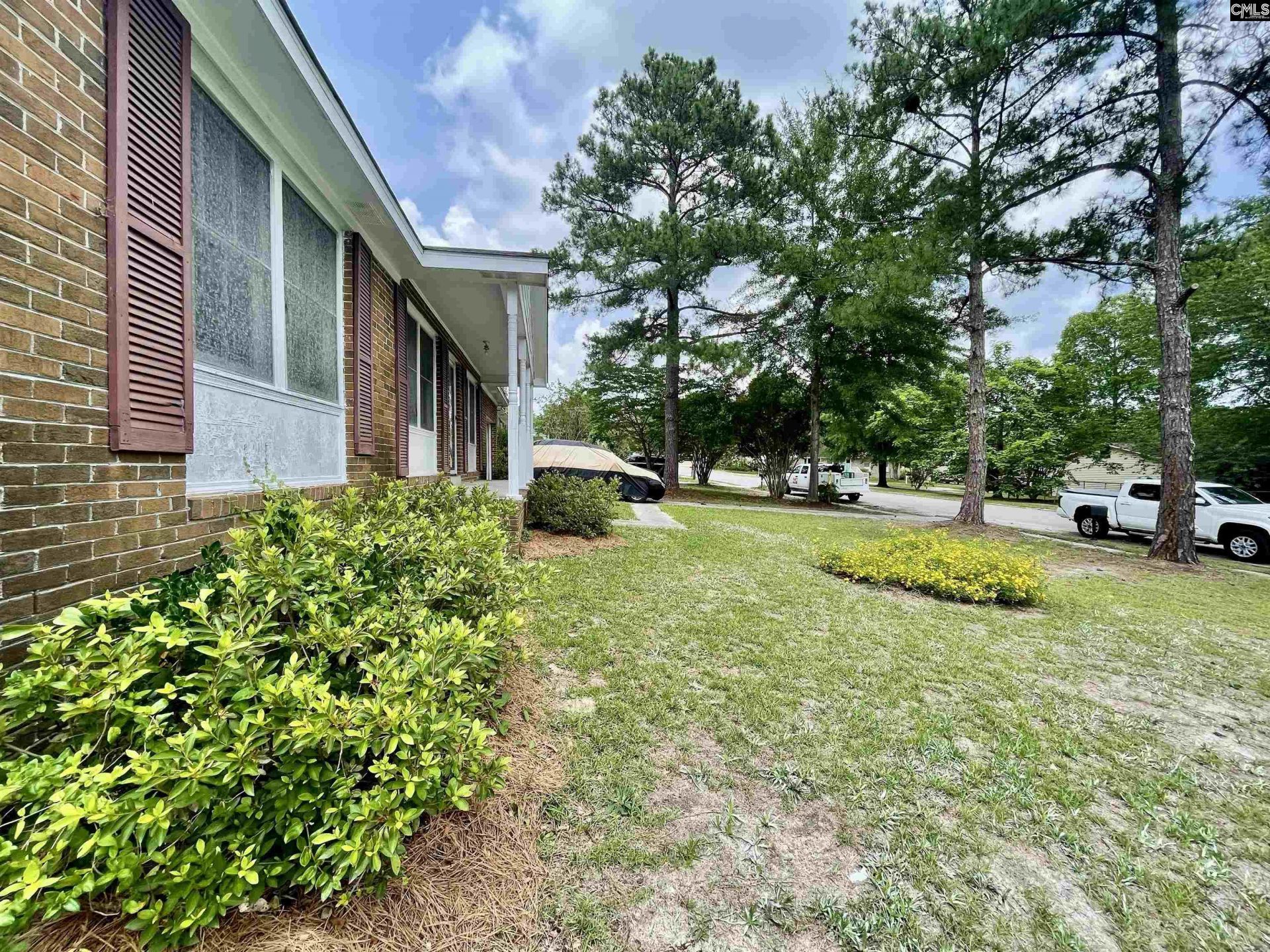 3717 Lochmore Drive  Photo 6