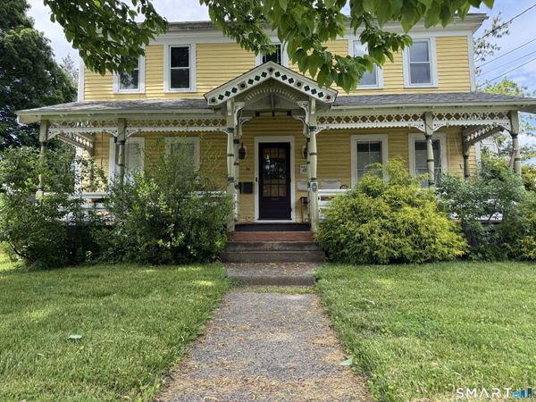 32 Broad , East Hartford, CT 06118