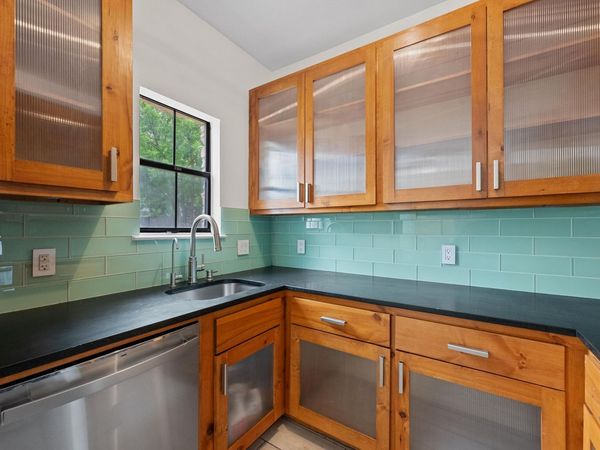 4401 Speedway ST, Unit 114, Austin, TX 78751