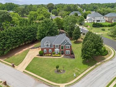 4564 Bogan Gates Trail, Buford, GA 30519