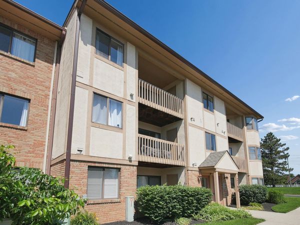 2196 Hedgerow Road , Unit 2196G, Columbus, OH 43220