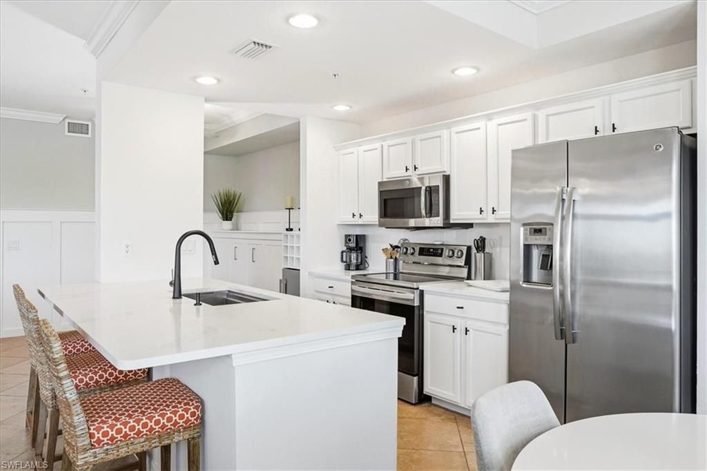 9554 Trevi Ct, Unit 4737, Naples, FL 34113 Photo