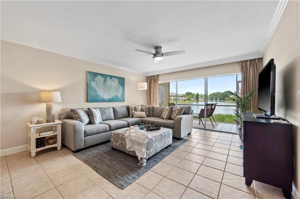 1250 Yesica Ann Cir, Unit E105, Naples, FL 34110 Photo