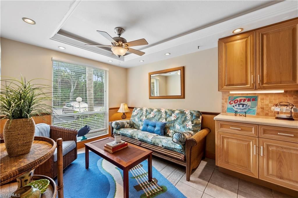 1250 Yesica Ann Cir, Unit E105, Naples, FL 34110 Photo