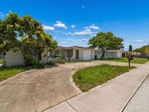 7400 WESTCOTT DRIVE , PORT RICHEY, FL 34668