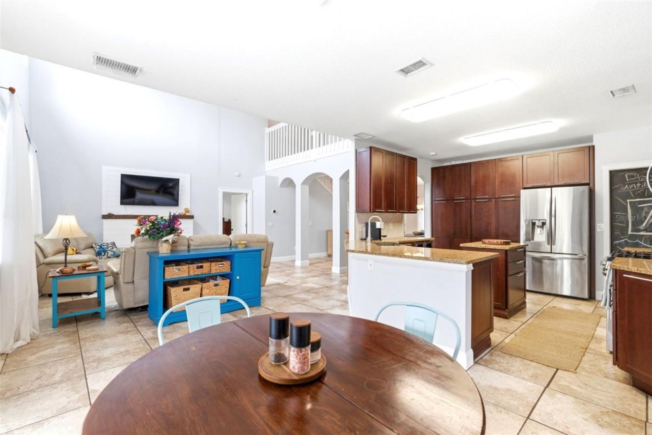1610 Ledgestone Drive, Brandon, FL 33511 Photo