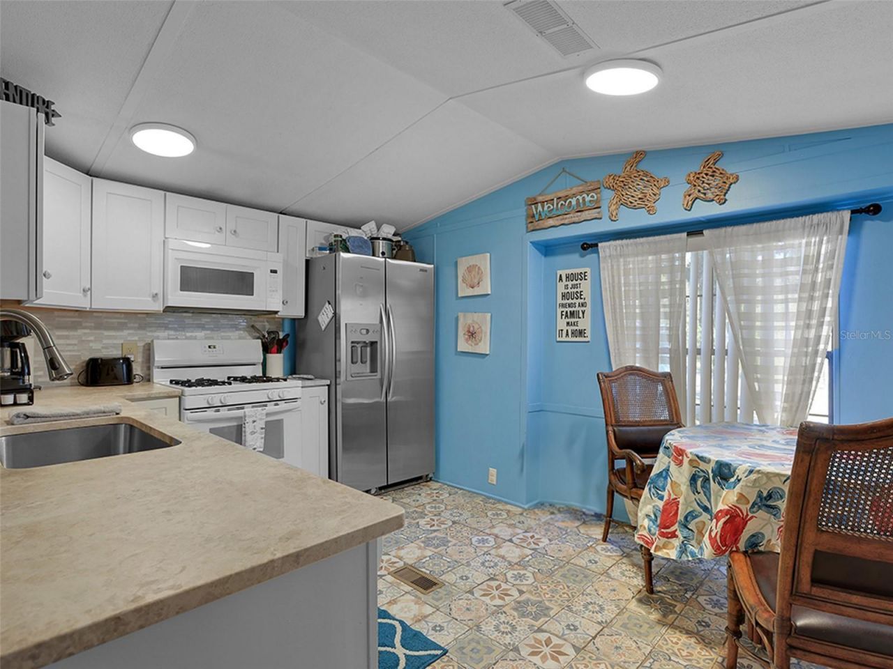 112 8th Street Ne, Steinhatchee, FL 32359 Photo