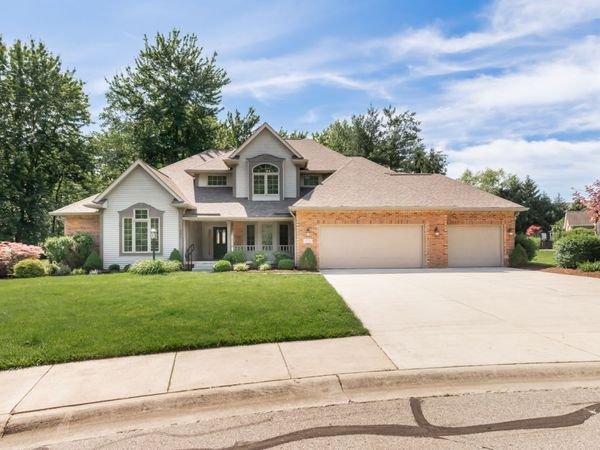 285 Plum Court, Columbus, IN 47201